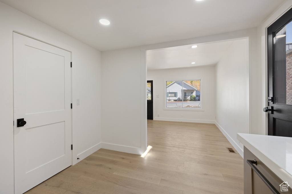 Photo 9 for MLS #2116913 at 1109 Park Ave