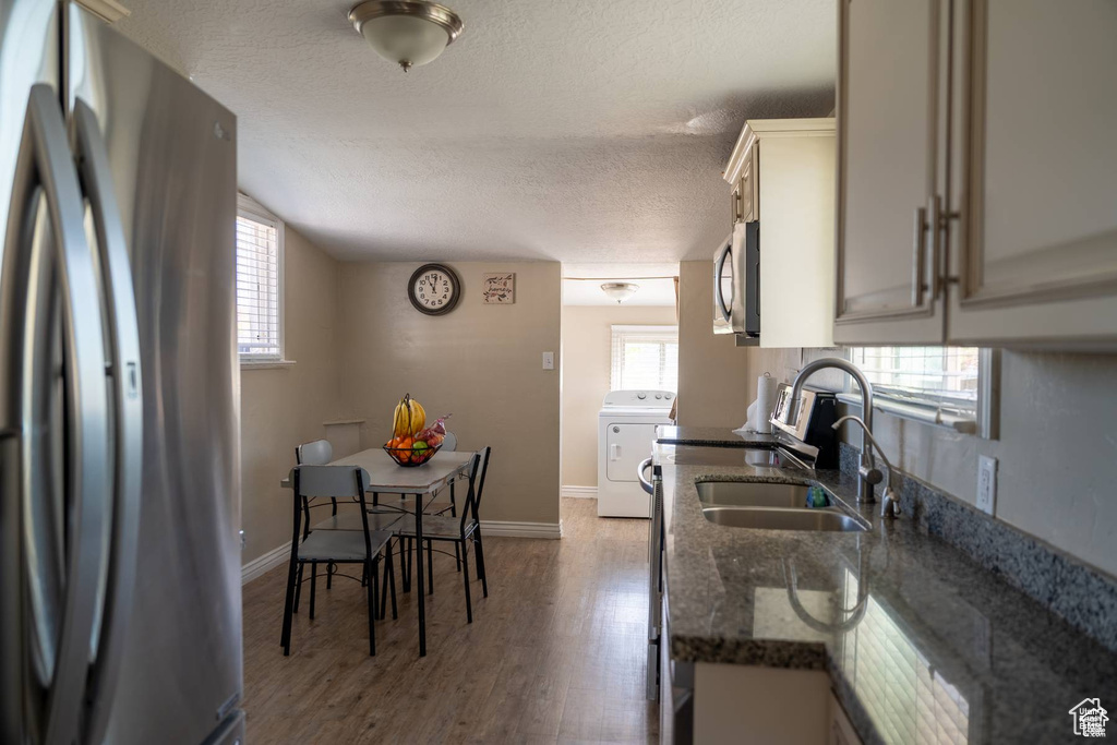 Photo 5 for MLS #2116914 at 3119 S 9000 West