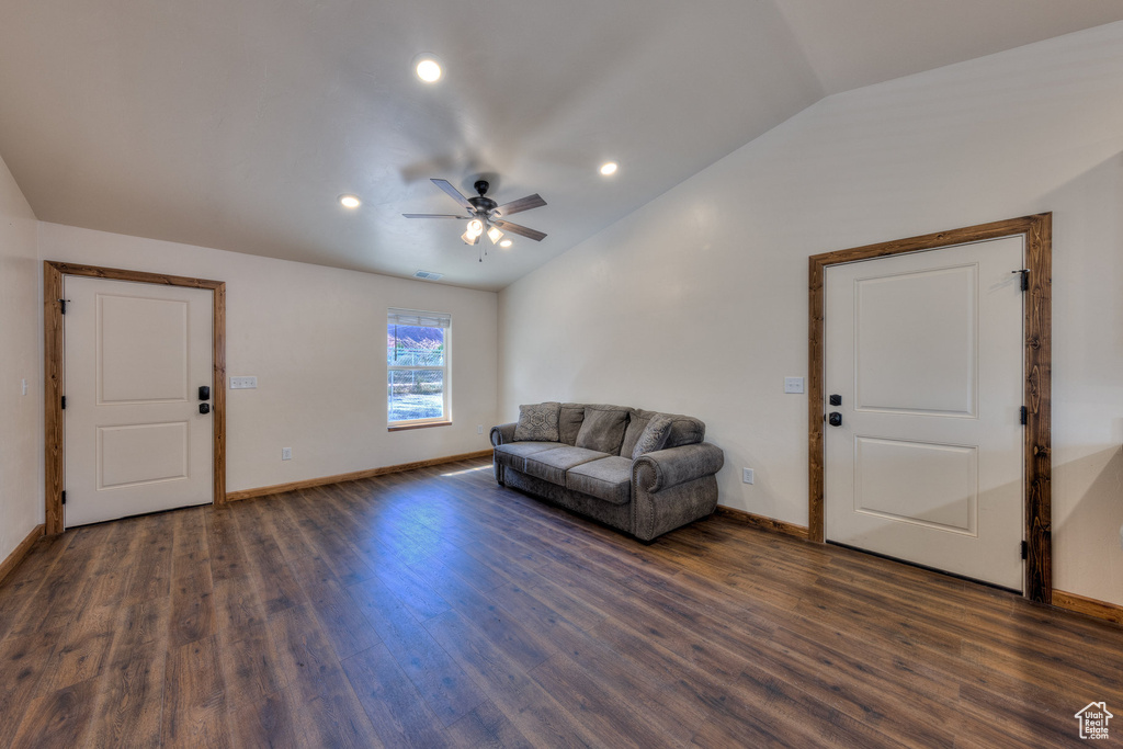 Photo 20 for MLS #2116921 at 2468 E San Jose Rd