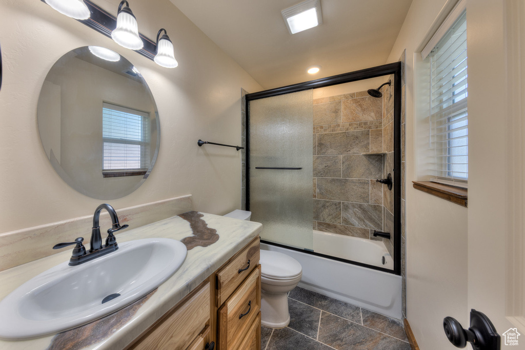 Photo 7 for MLS #2116921 at 2468 E San Jose Rd