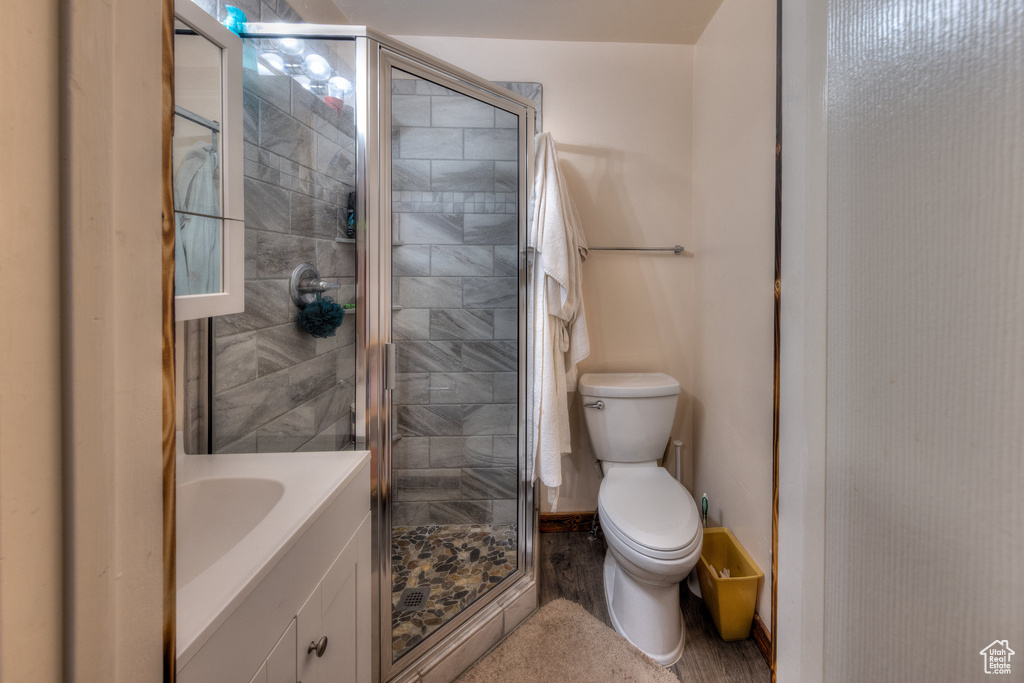 Photo 16 for MLS #2116921 at 2468 E San Jose Rd