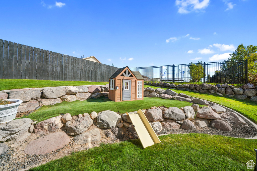 Photo 36 for MLS #2116926 at 2181 W Foxtrail Dr