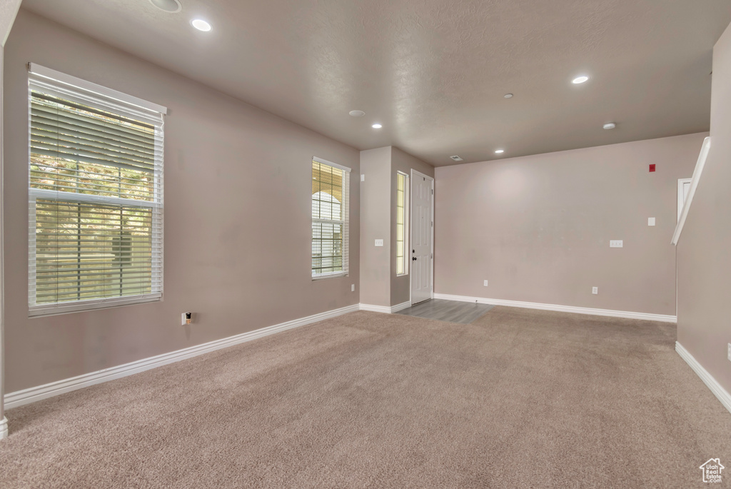 Photo 5 for MLS #2116927 at 1078 W 70 North