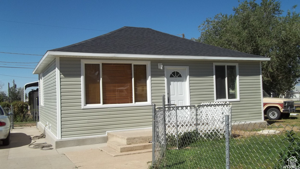 Photo 2 for MLS #2116932 at 130 2nd