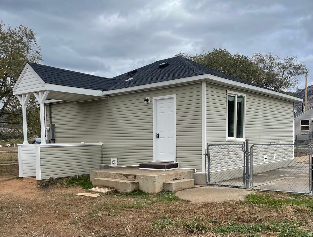 130 2ND East Carbon, UT 84520