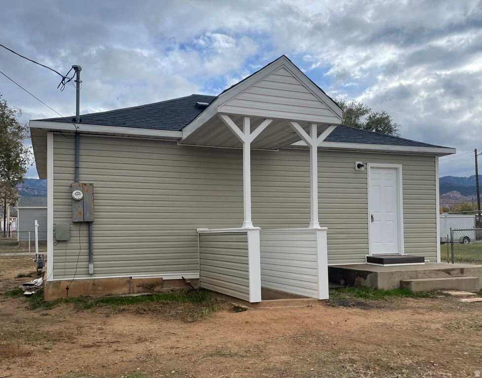 130 2ND East Carbon, UT 84520