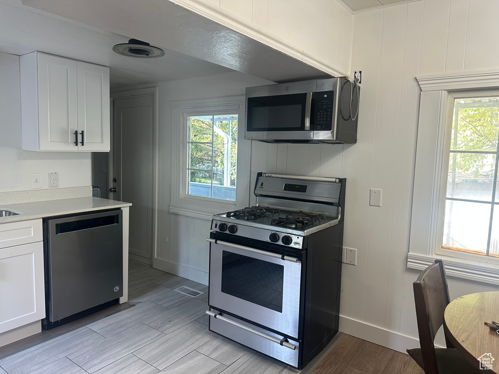 Photo 8 for MLS #2116934 at 5079 S El Amador Cir