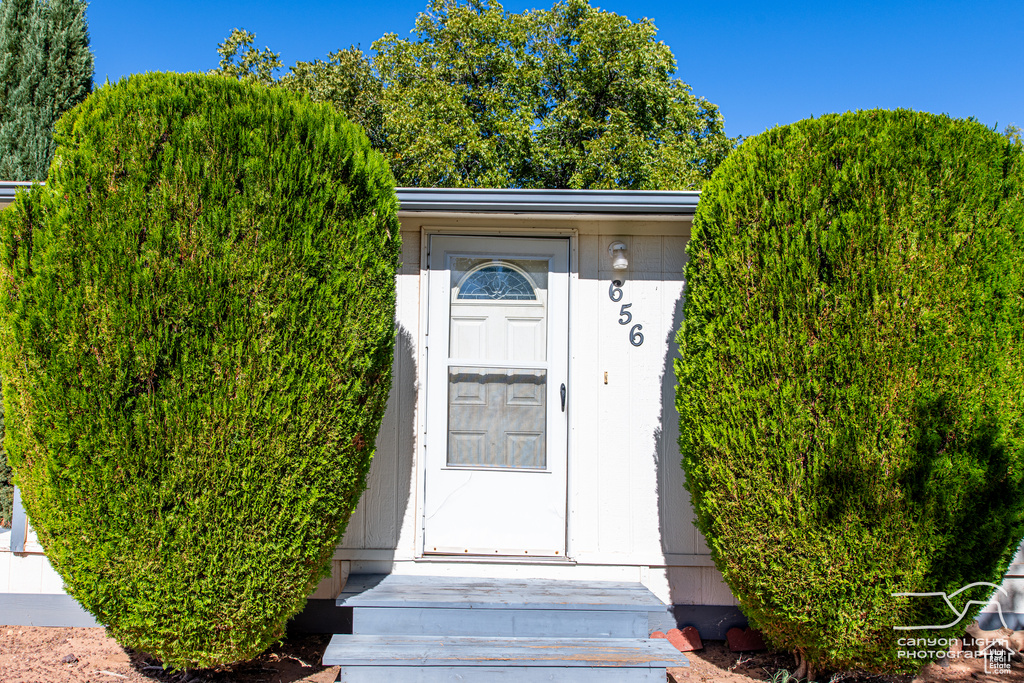 Photo 6 for MLS #2116935 at 656 N 120 East