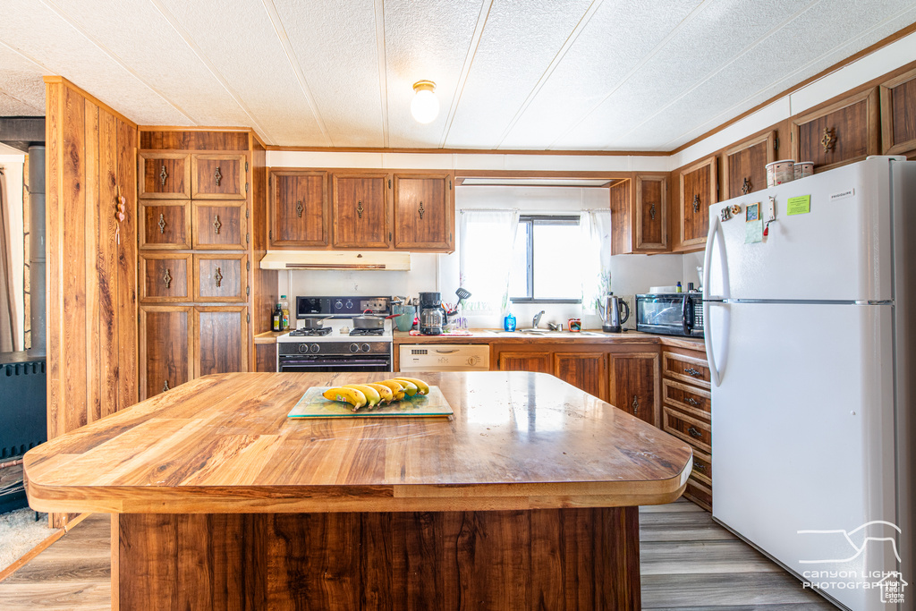 Photo 14 for MLS #2116935 at 656 N 120 East