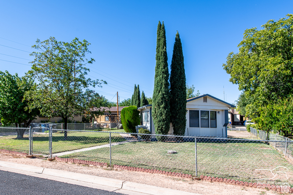Photo 3 for MLS #2116935 at 656 N 120 East