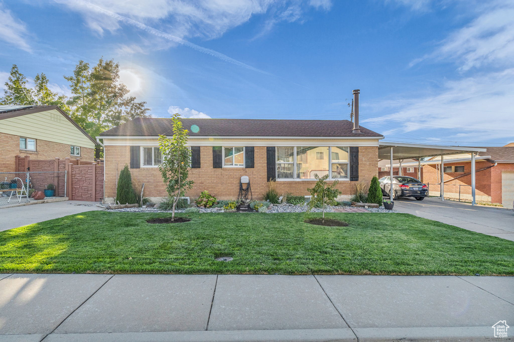 Photo 3 for MLS #2116937 at 4617 S 450 West