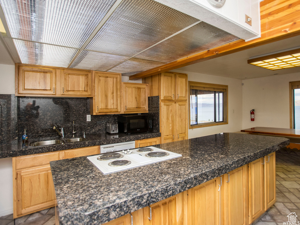 Photo 15 for MLS #2116938 at 588 W Raspberry Patch Rd