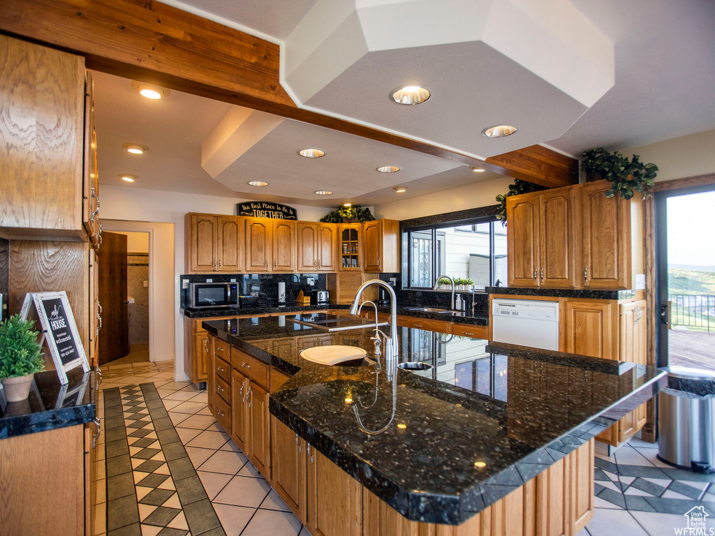 Photo 14 for MLS #2116938 at 588 W Raspberry Patch Rd