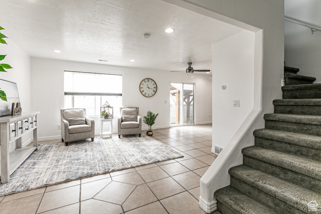 Photo 2 for MLS #2116941 at 1468 S Archmore Loop