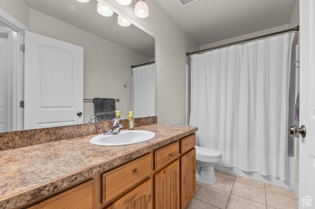 Photo 16 for MLS #2116954 at 288 E 2275 North #29