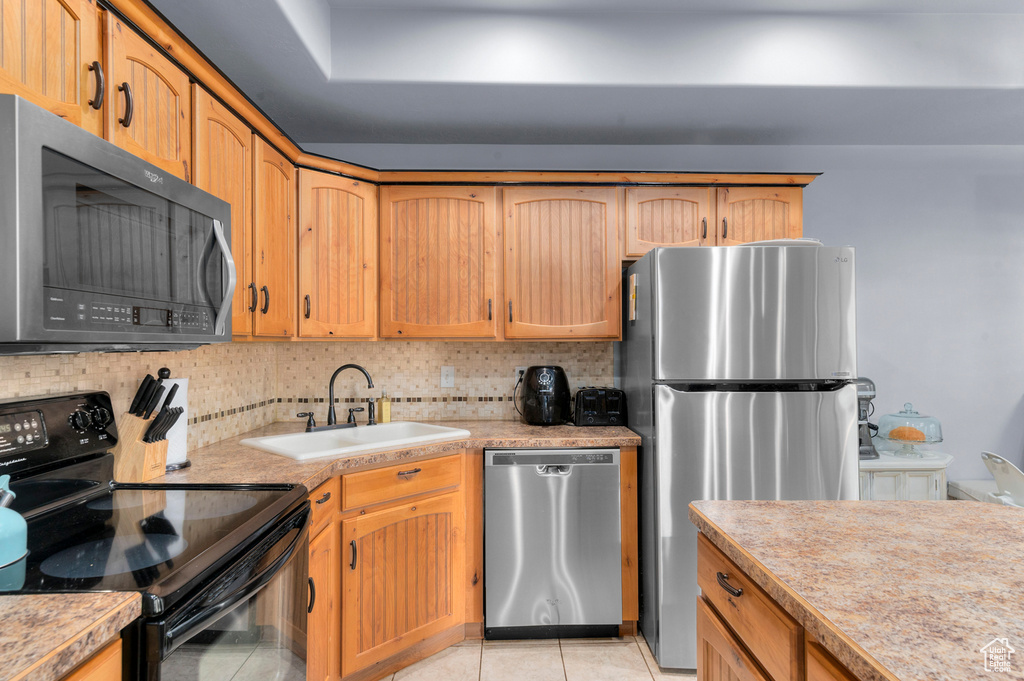 Photo 6 for MLS #2116954 at 288 E 2275 North #29
