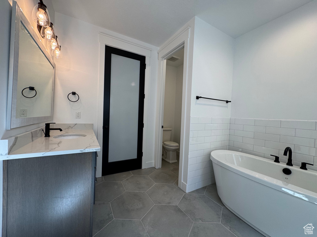 Photo 21 for MLS #2116962 at 2095 W 200 North