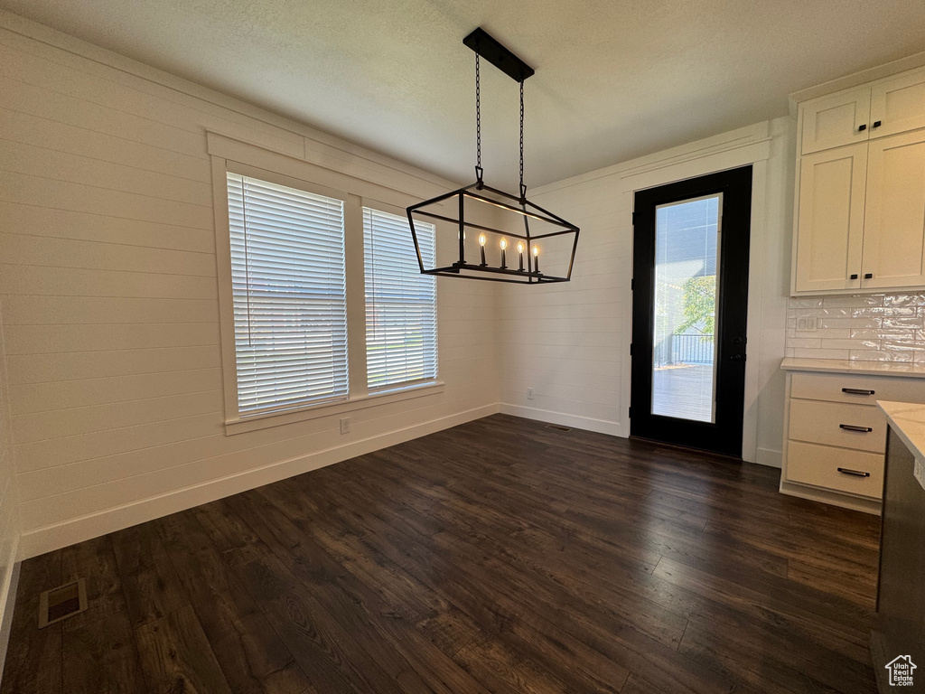 Photo 16 for MLS #2116962 at 2095 W 200 North