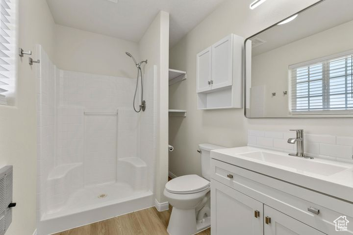 Photo 11 for MLS #2116963 at 149 S 100 East