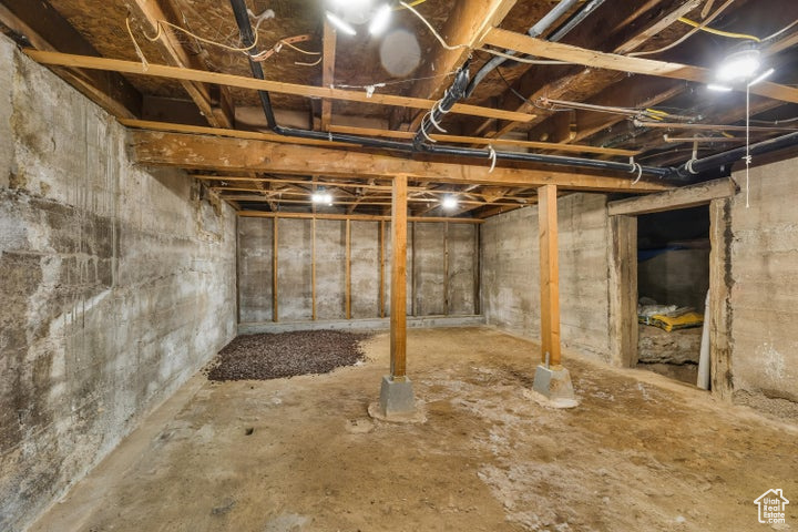 Photo 23 for MLS #2116963 at 149 S 100 East