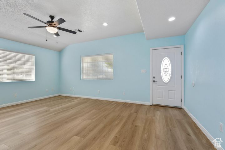 Photo 4 for MLS #2116963 at 149 S 100 East