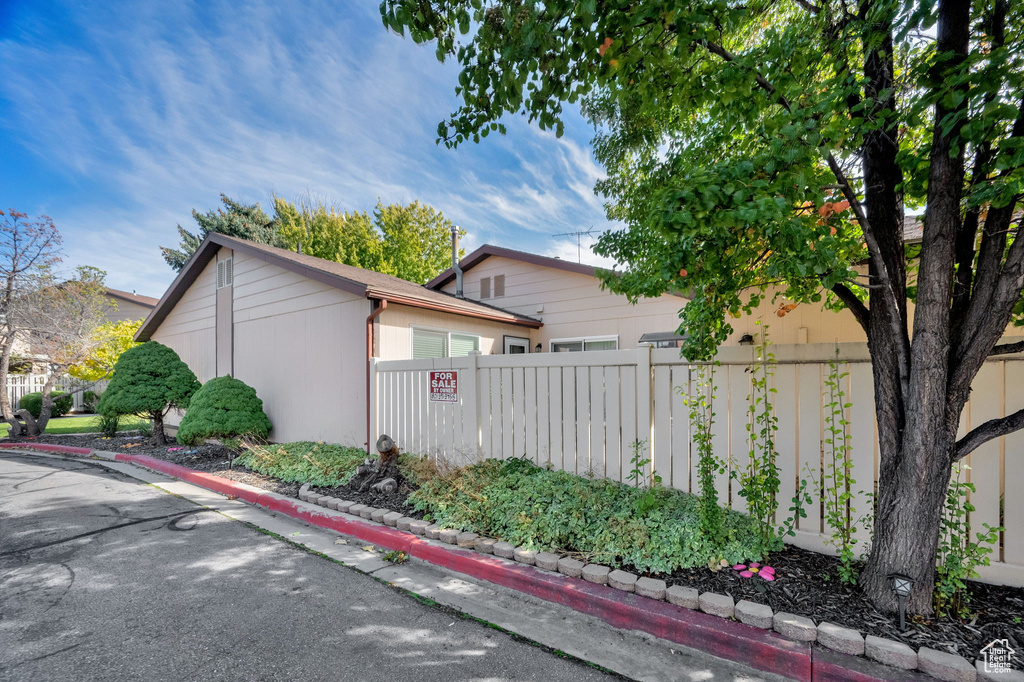 621 COACHMAN WAY Riverdale, UT 84405