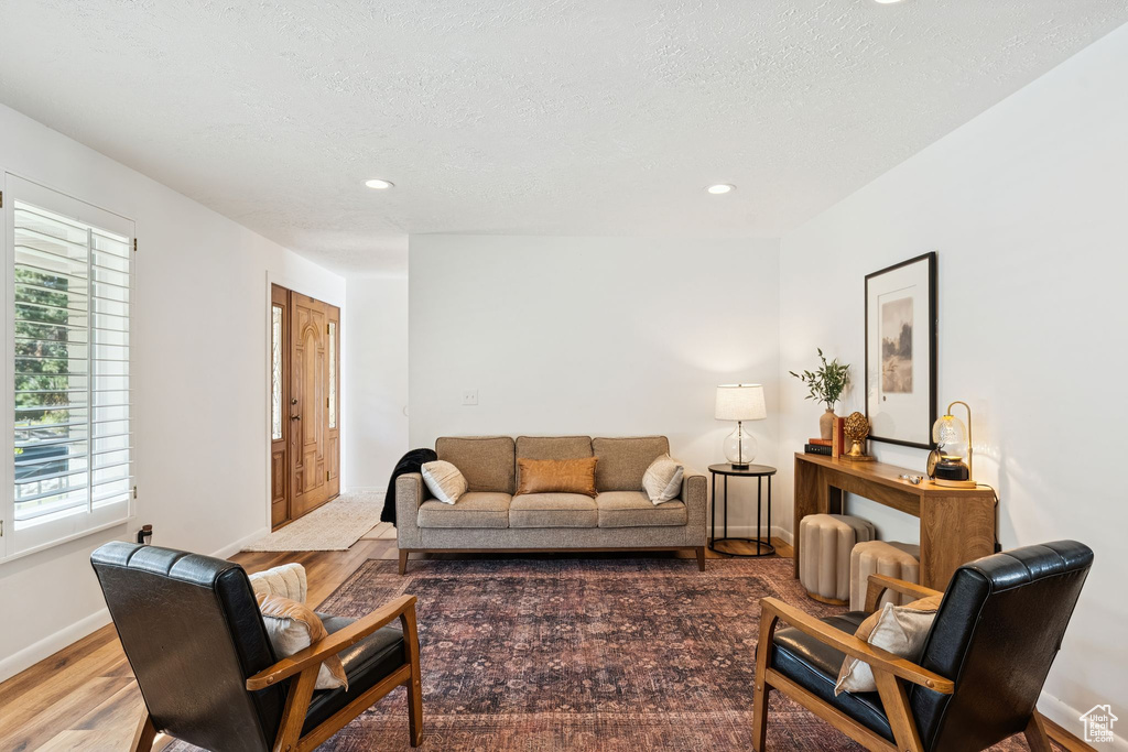 Photo 7 for MLS #2116969 at 2311 E Snow Mountain Dr