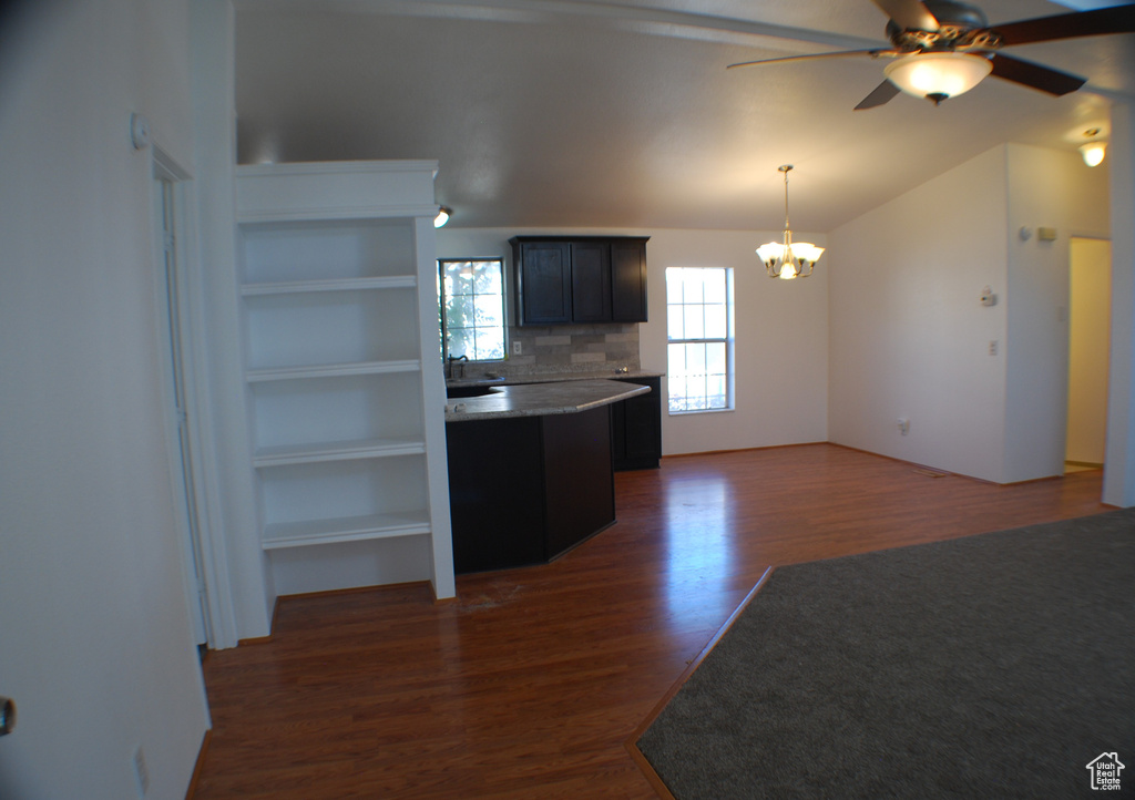 Photo 8 for MLS #2116974 at 1183 W Parkway Ln