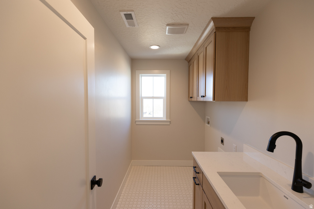 691 W EAGLECREST CIR Elk Ridge, UT 84651