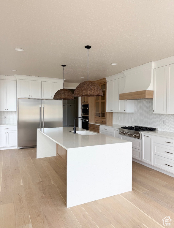 Photo 4 for MLS #2116978 at 691 W Eaglecrest Cir
