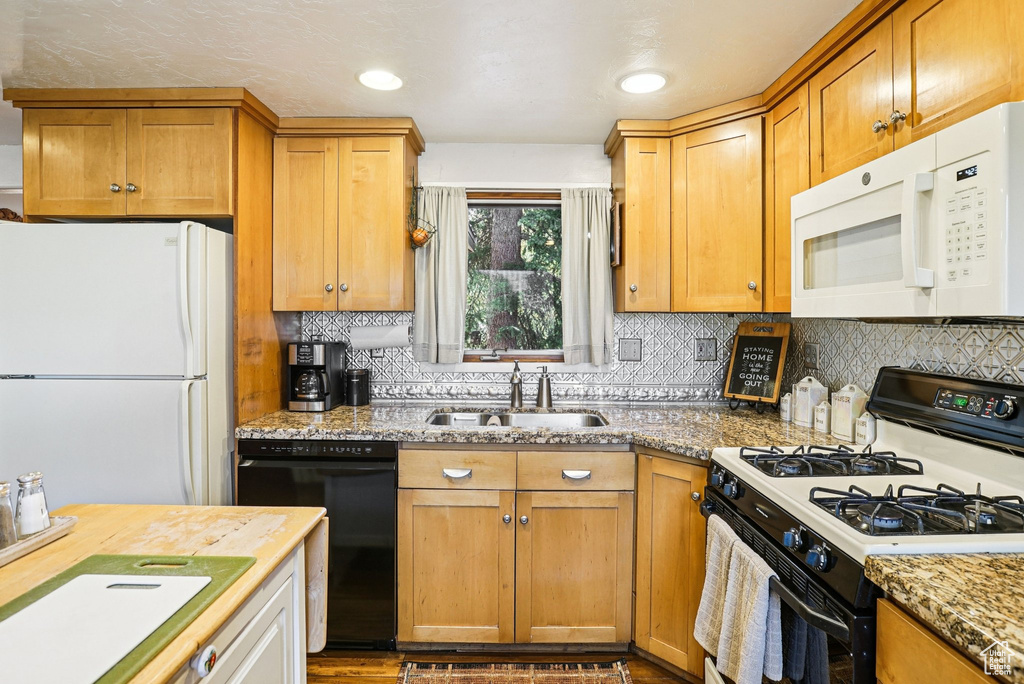 Photo 14 for MLS #2116979 at 2341 S Spring Hollow Rd