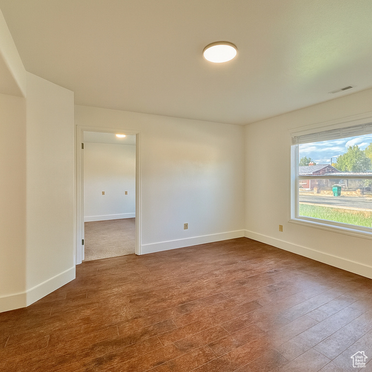 Photo 8 for MLS #2116983 at 666 E 1600 South