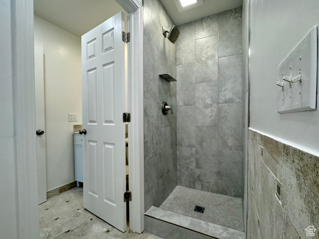 Photo 11 for MLS #2116983 at 666 E 1600 South