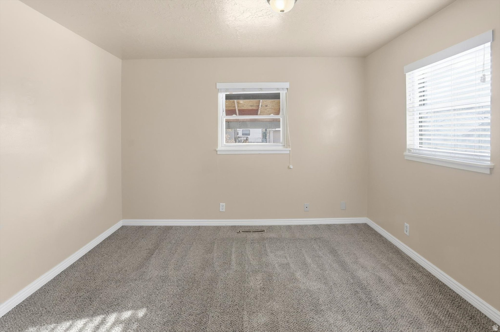 605 E LOCKWOOD DR Ogden, UT 84404