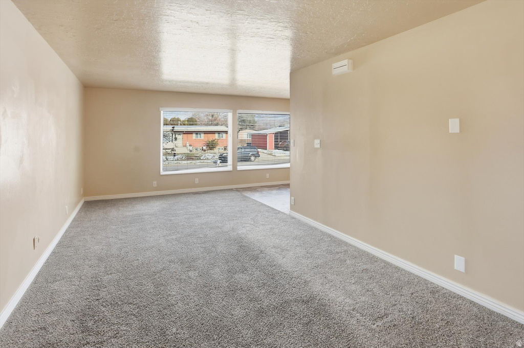 605 E LOCKWOOD DR Ogden, UT 84404