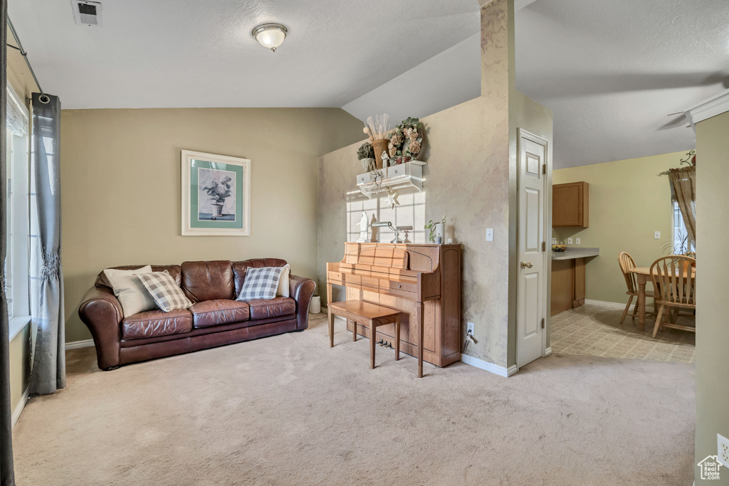 Photo 2 for MLS #2116986 at 161 S 1475 West