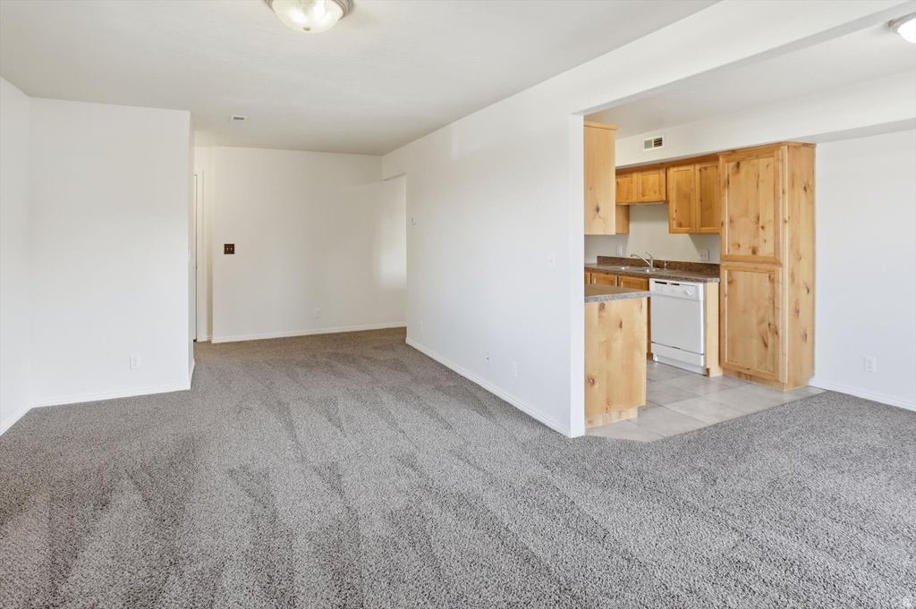 4642 S 1900 ST #41 Roy, UT 84067