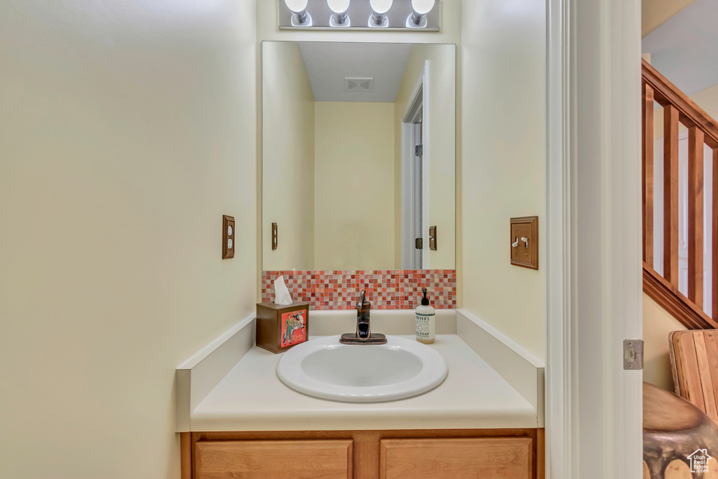 Photo 10 for MLS #2116988 at 6687 S Bonham Ln