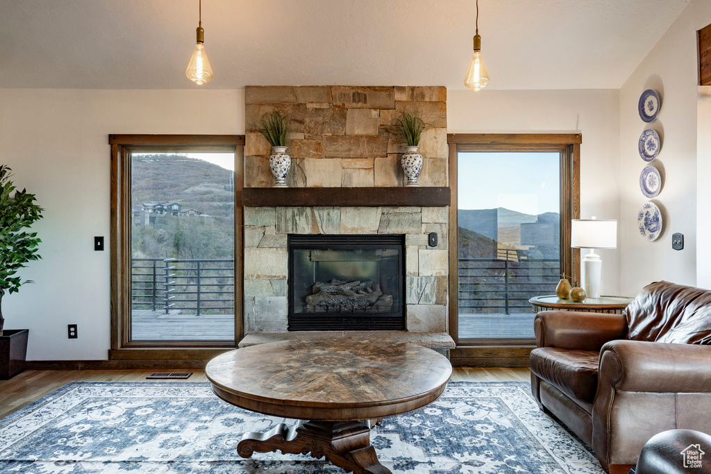 Photo 21 for MLS #2116991 at 164 Mountain Top Dr