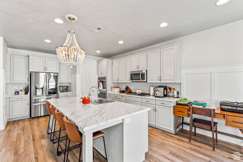 Photo 4 for MLS #2116996 at 316 W 390 South
