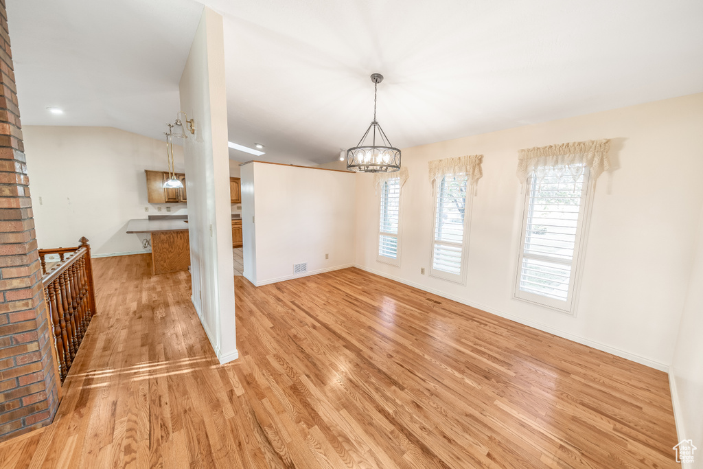 Photo 3 for MLS #2117001 at 2267 Sego Lily Dr