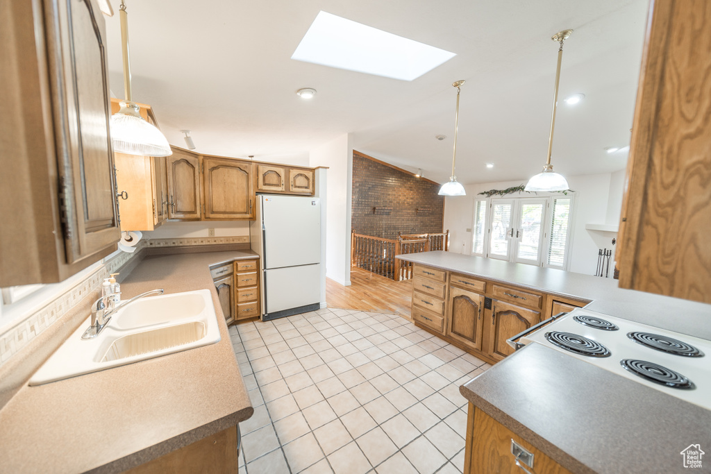 Photo 4 for MLS #2117001 at 2267 Sego Lily Dr