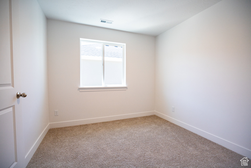 Photo 8 for MLS #2117005 at 672 N 500 East #115
