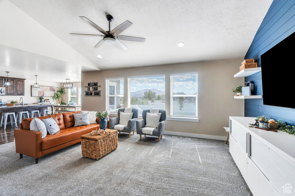 Photo 6 for MLS #2117010 at 1904 E Sunnyvale Dr