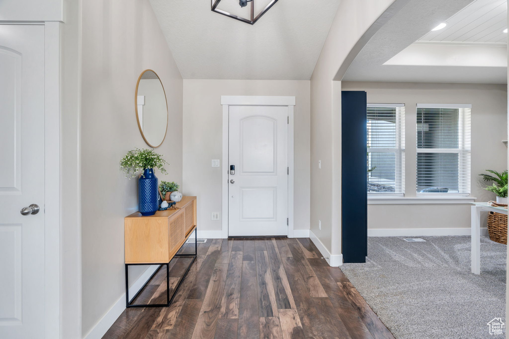 Photo 4 for MLS #2117010 at 1904 E Sunnyvale Dr