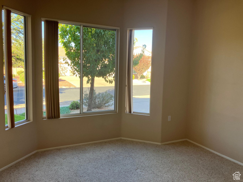 Photo 6 for MLS #2117011 at 4438 S Broadmoor Dr