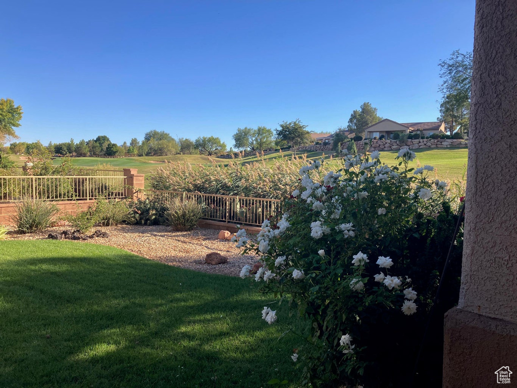 Photo 15 for MLS #2117011 at 4438 S Broadmoor Dr