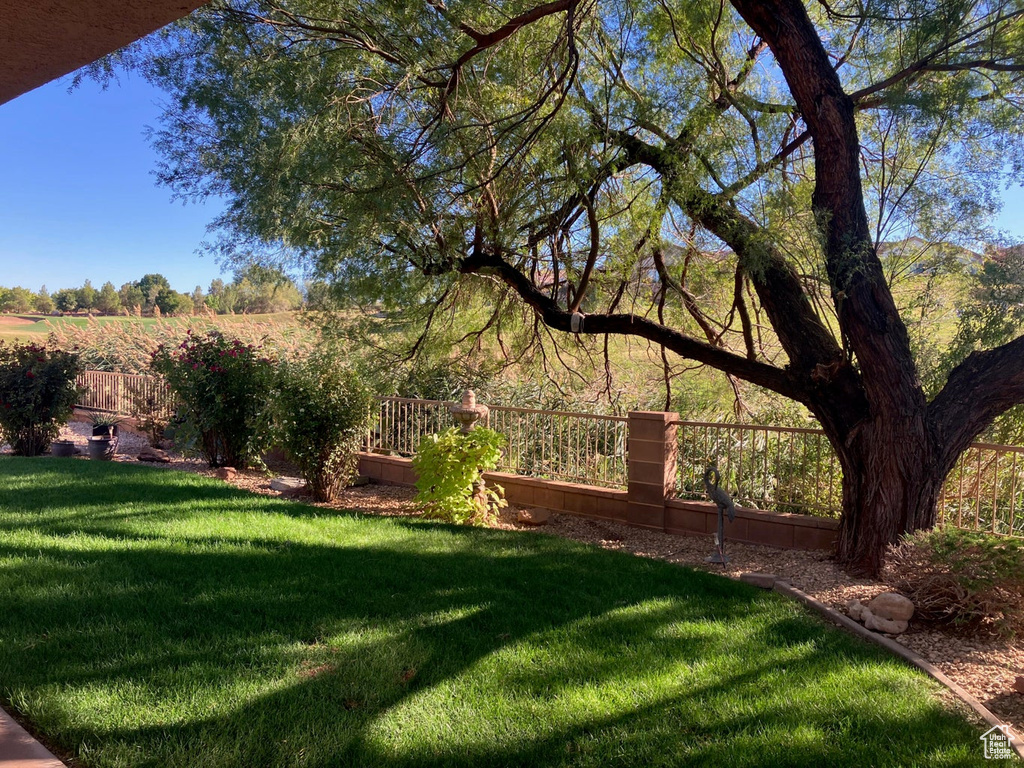 Photo 14 for MLS #2117011 at 4438 S Broadmoor Dr