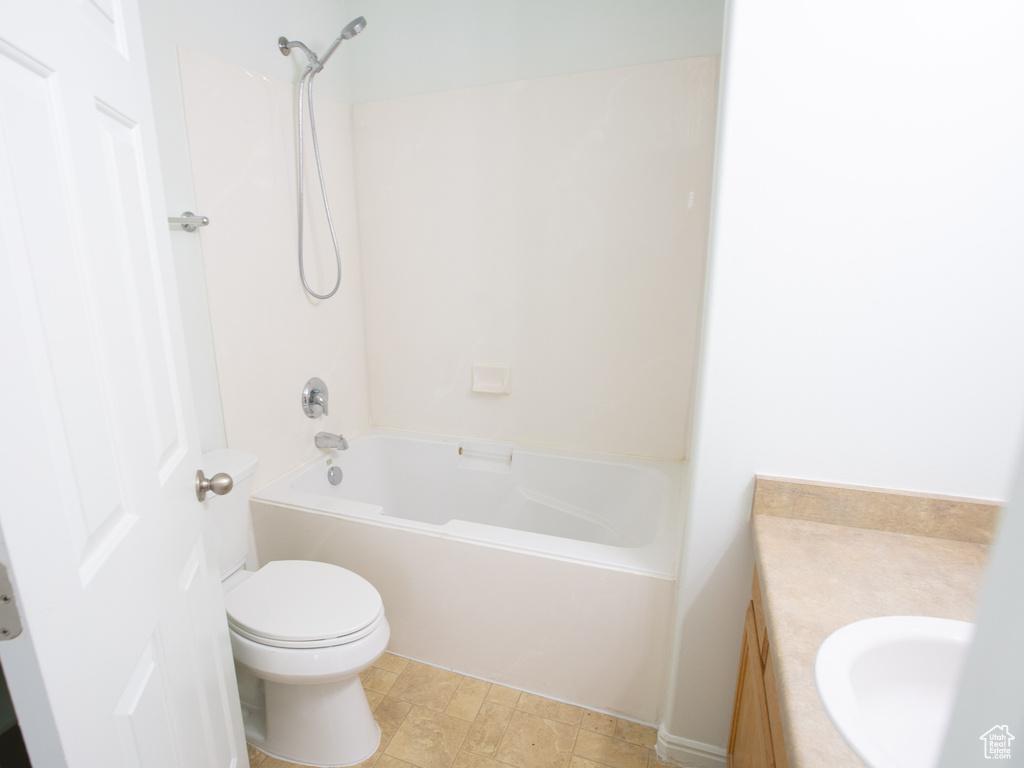 Photo 13 for MLS #2117017 at 475 N Redwood Rd