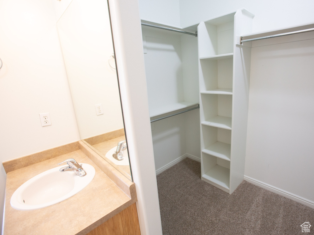 Photo 15 for MLS #2117017 at 475 N Redwood Rd